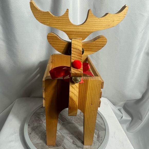 Source Unknown Other - Wooden Reindeer Decor Crate with Red Bow and Red Nose Holiday Christmas